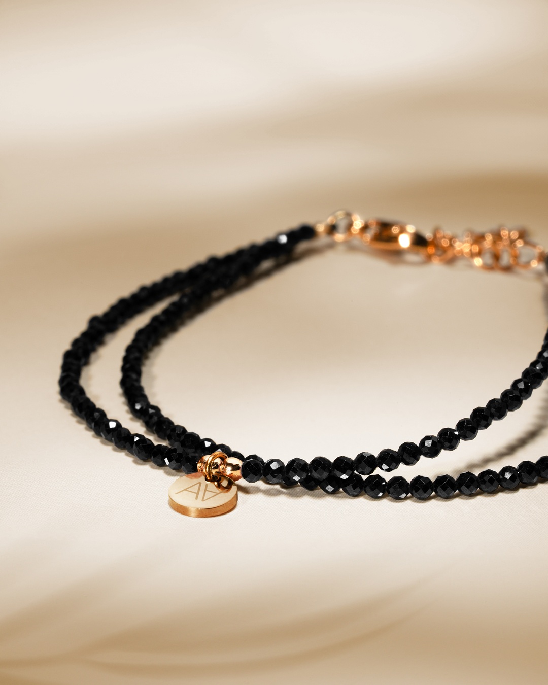 Packshot Bracelet Tourmaline Noire Leonessillo