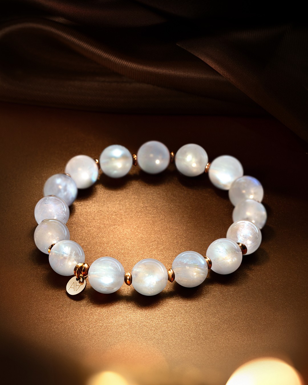 Packshot Bracelet Pierre de lune bleutée  Millazora